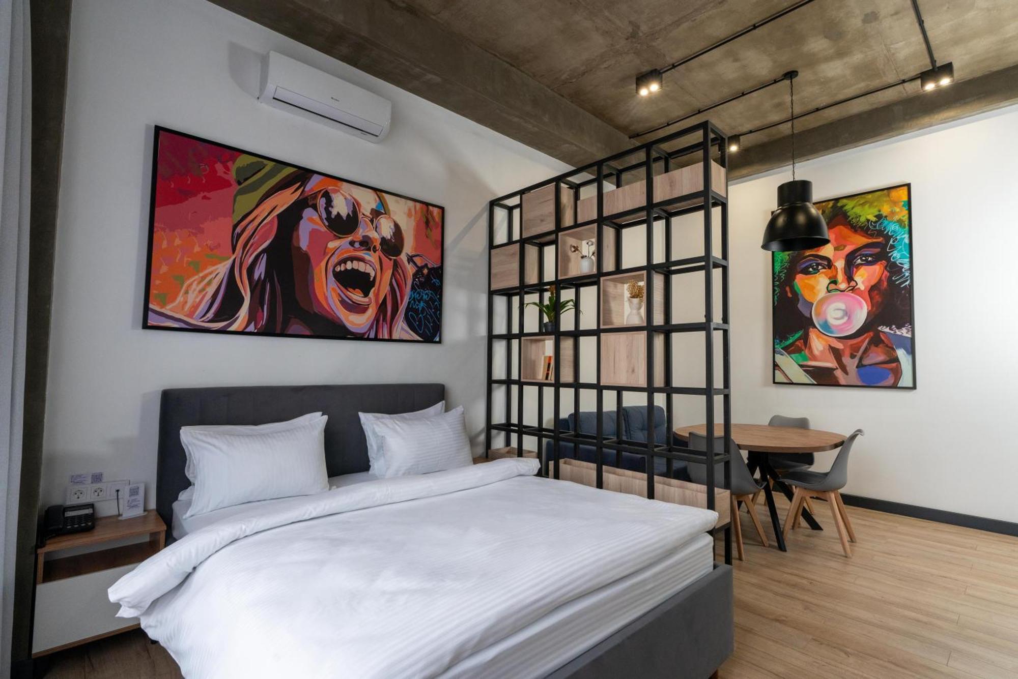 Apart Hotel Loft Алматы Экстерьер фото